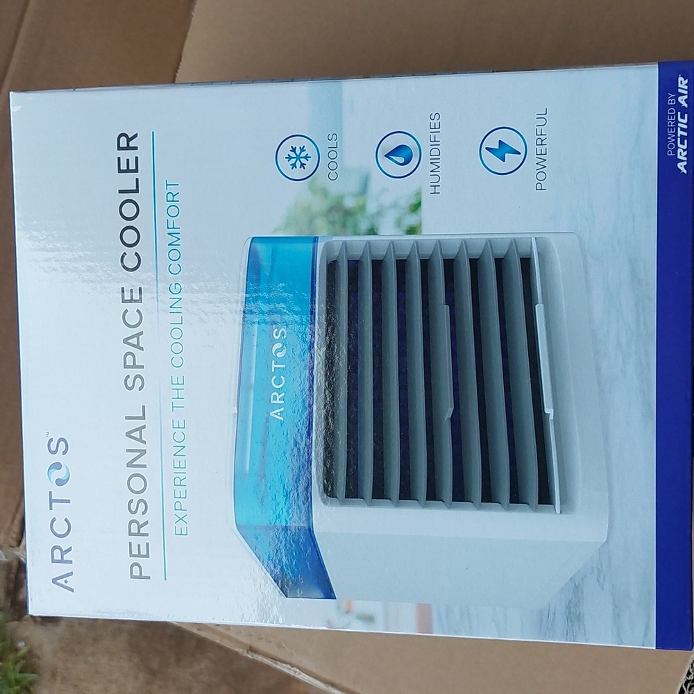 ARCTOS Personal Space Cooler, NIB